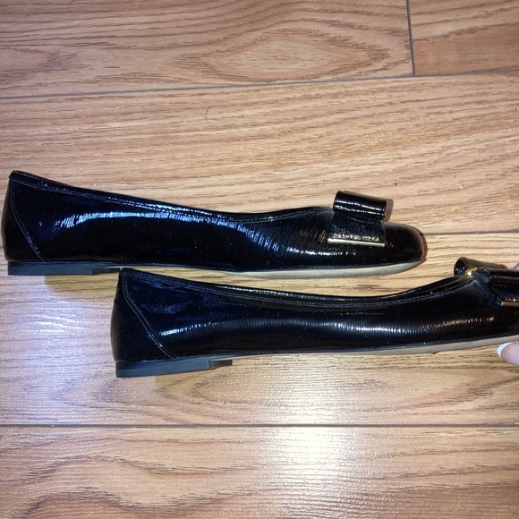 Michael Kors flats with bow 6 1/2 black - Picture 6 of 8